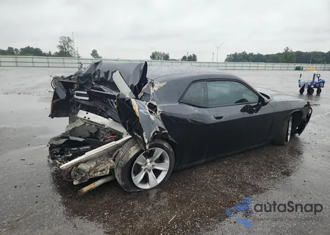 2015 Dodge Challenger Sxt z USA, uszkodzony, nr VIN 2C3CDZAG9FH774760